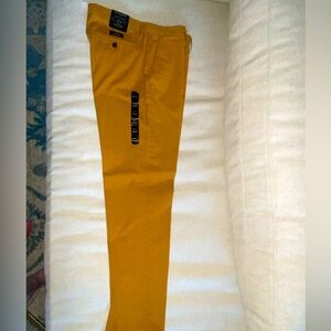 Banana Republic NWT lived-in chino skinny size 33x34 golden grass